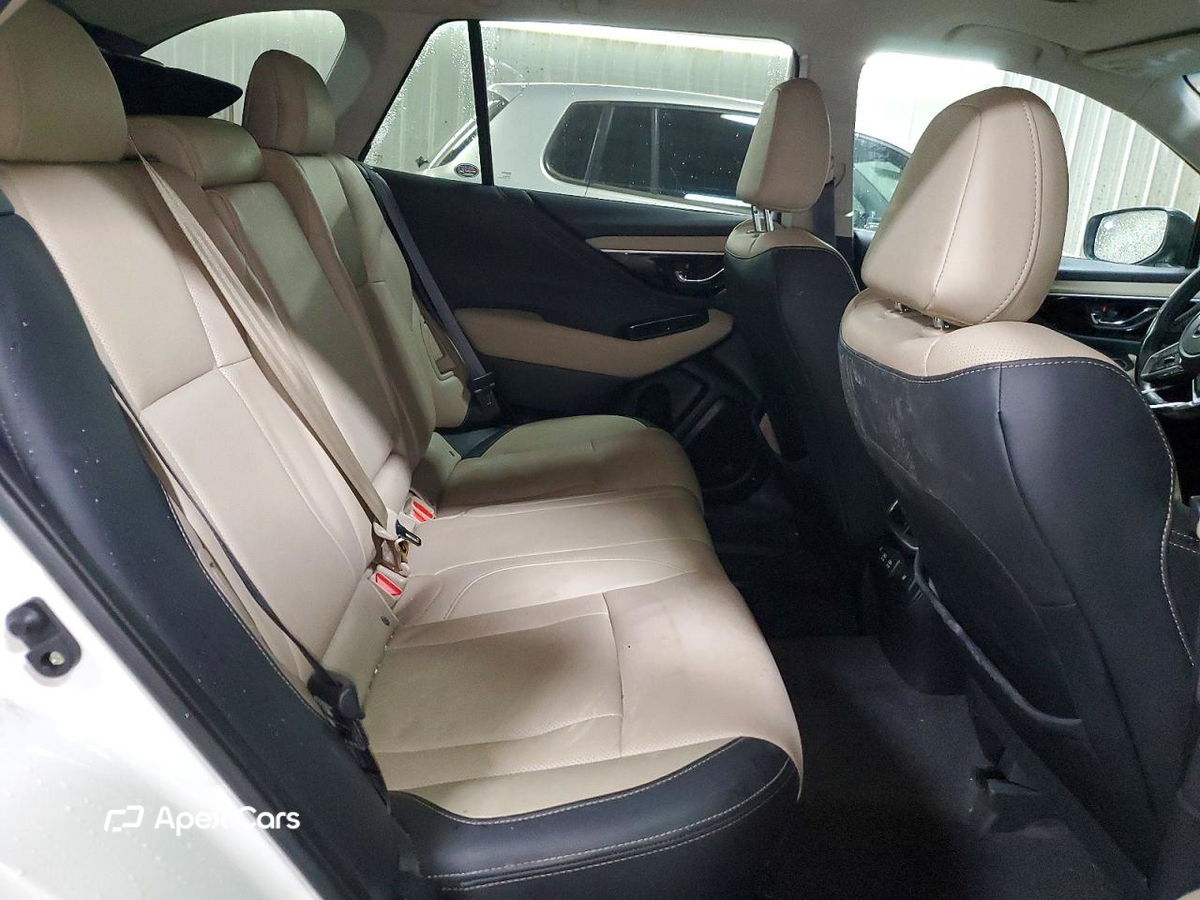 Subaru Outback 2021