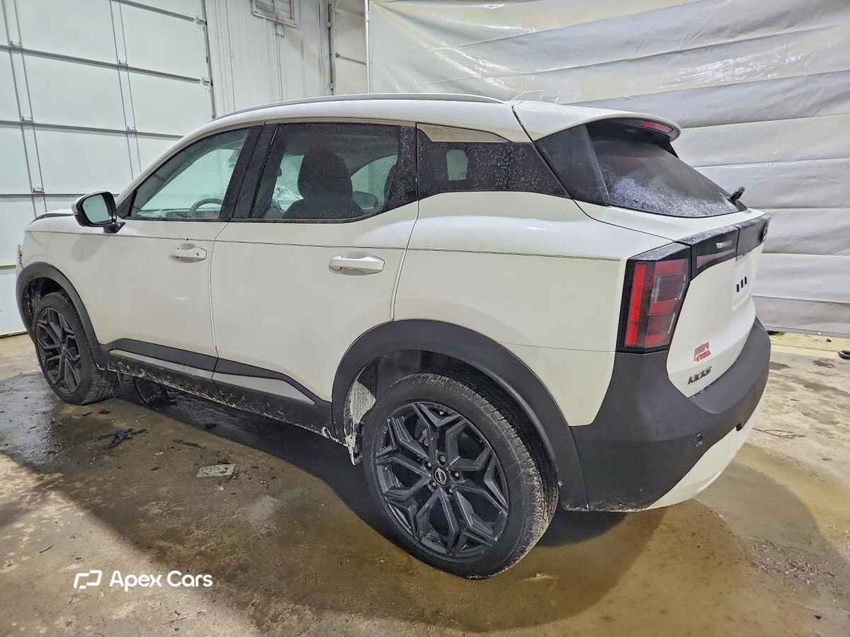 Nissan Kicks 2025