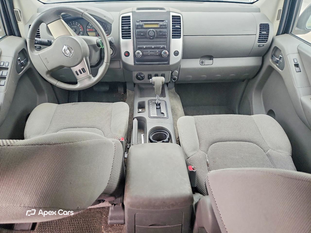 Navara (Frontier) 2010