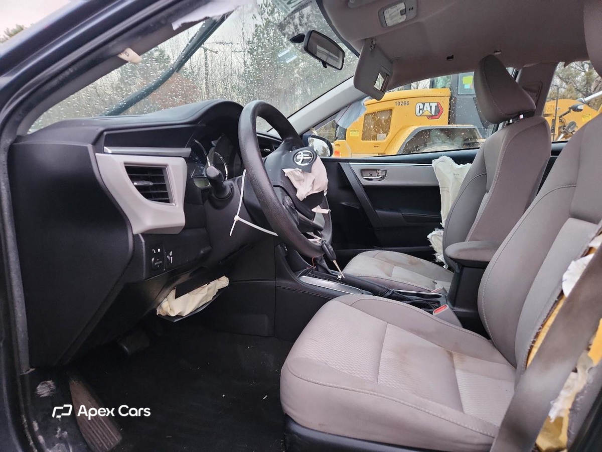 Toyota Corolla 2015