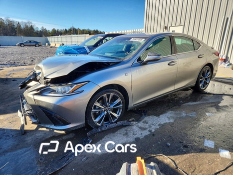 Lexus ES 2021 - Image 1 of 13