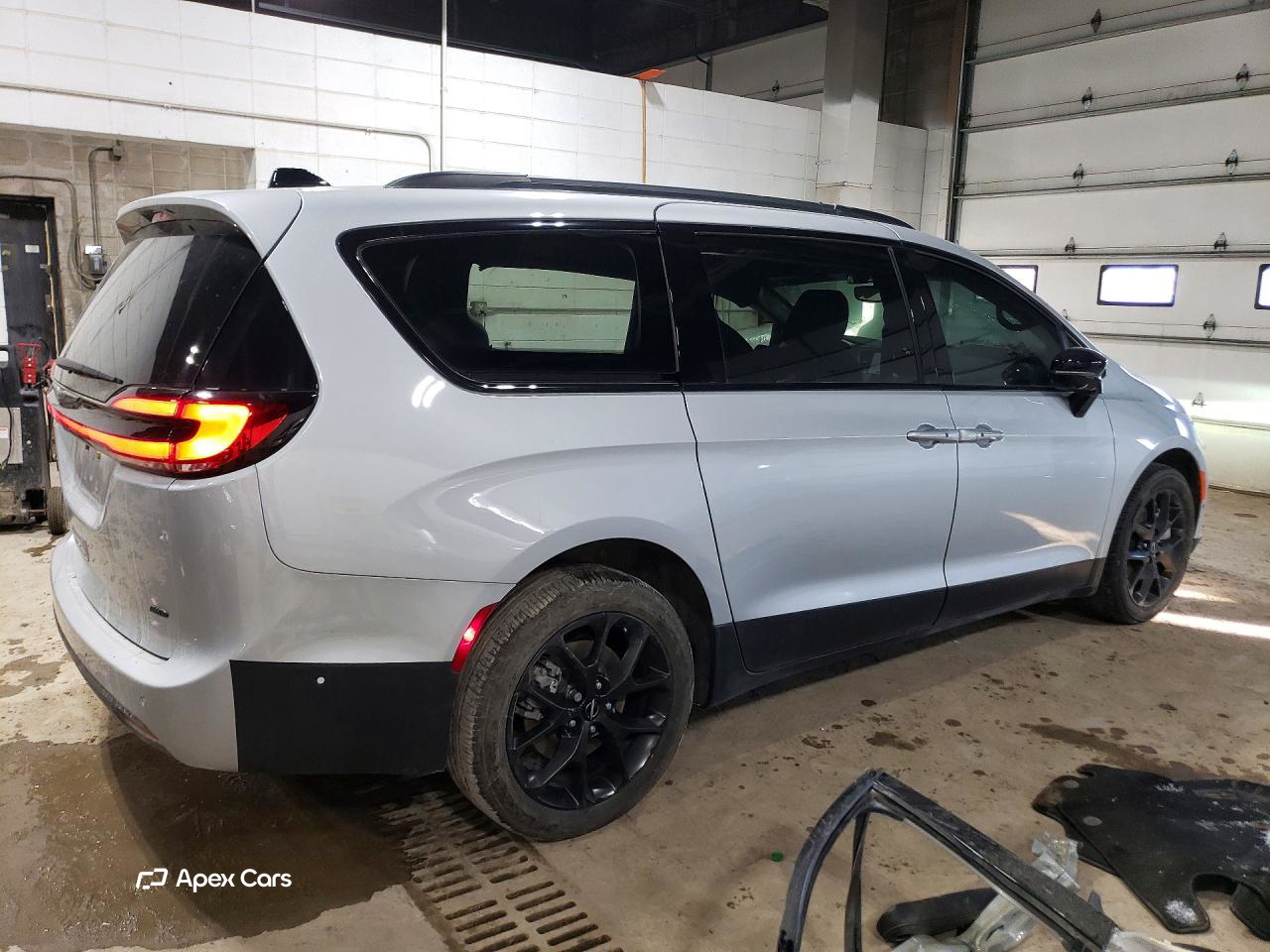 Chrysler Pacifica 2024