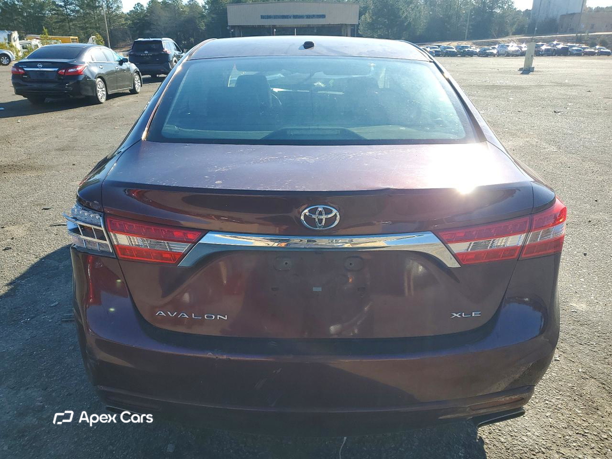 Toyota Avalon 2015