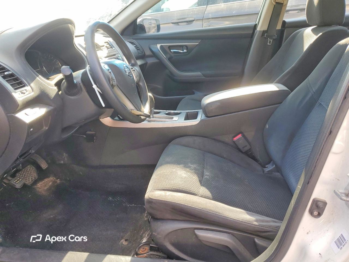 Nissan Altima 2015