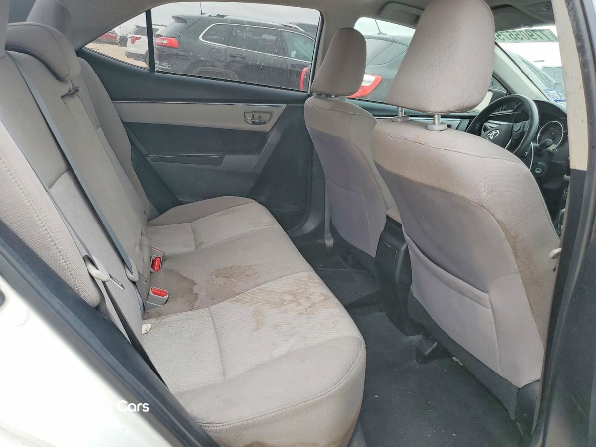 Toyota Corolla 2015
