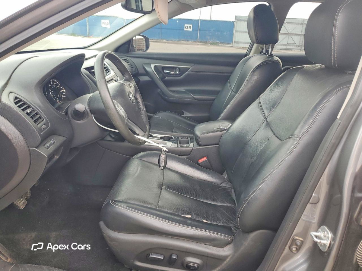 Nissan Altima 2016