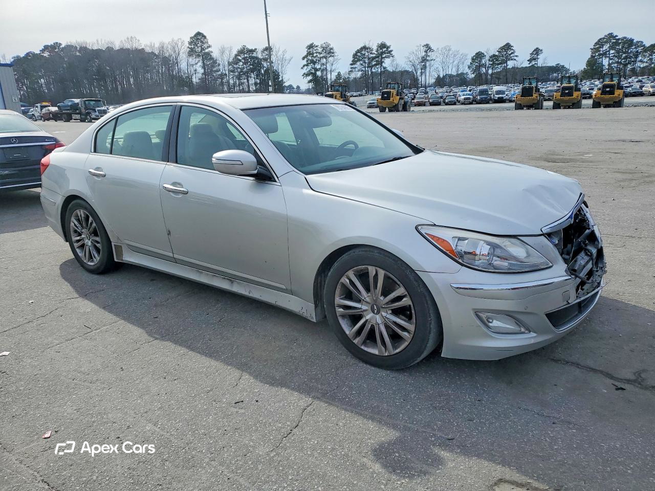 Hyundai Genesis 2013