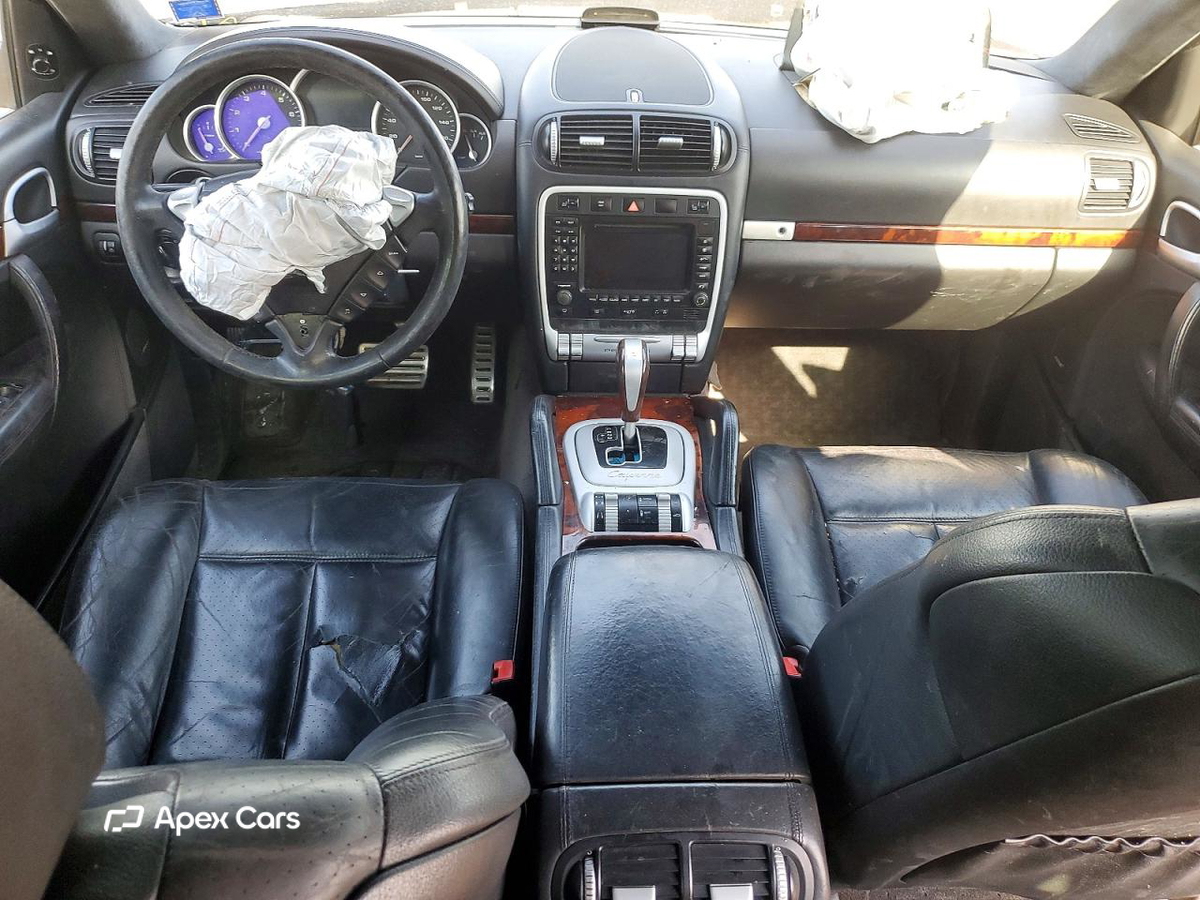 Porsche Cayenne 2005