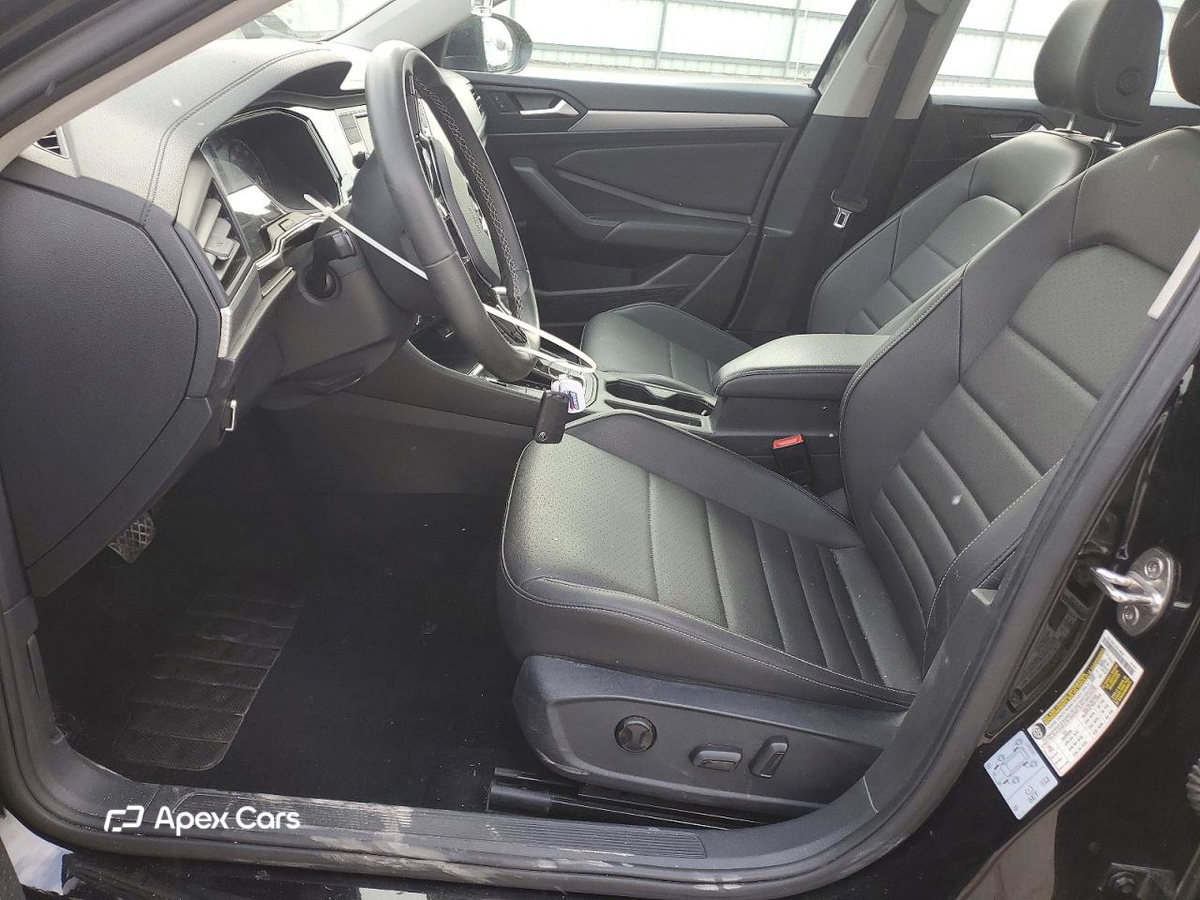 Volkswagen Jetta 2021