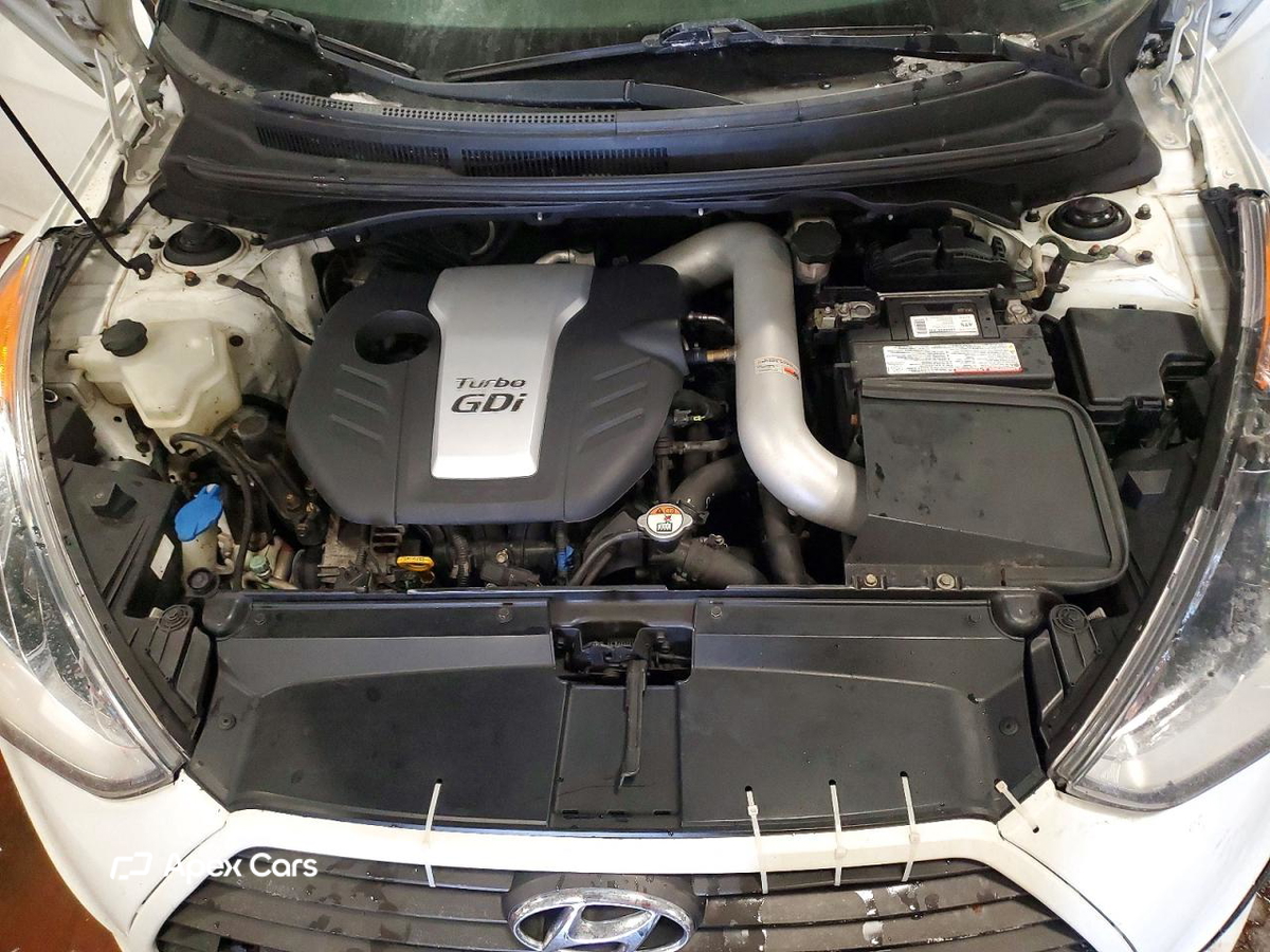 Hyundai Veloster 2013
