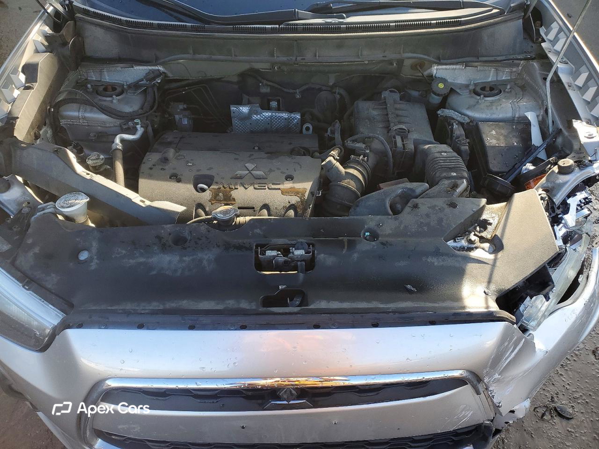 Mitsubishi Outlander 2015