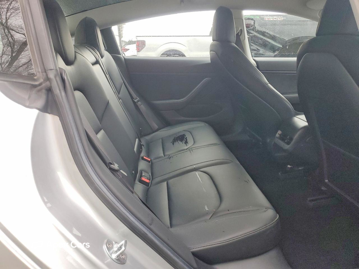 Tesla Model 3 2018