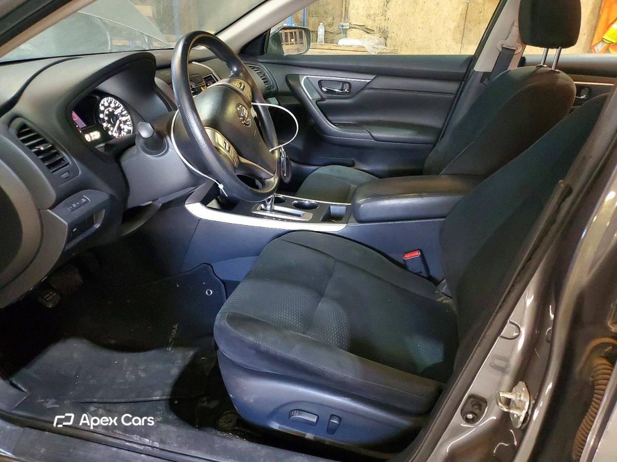 Nissan Altima 2015