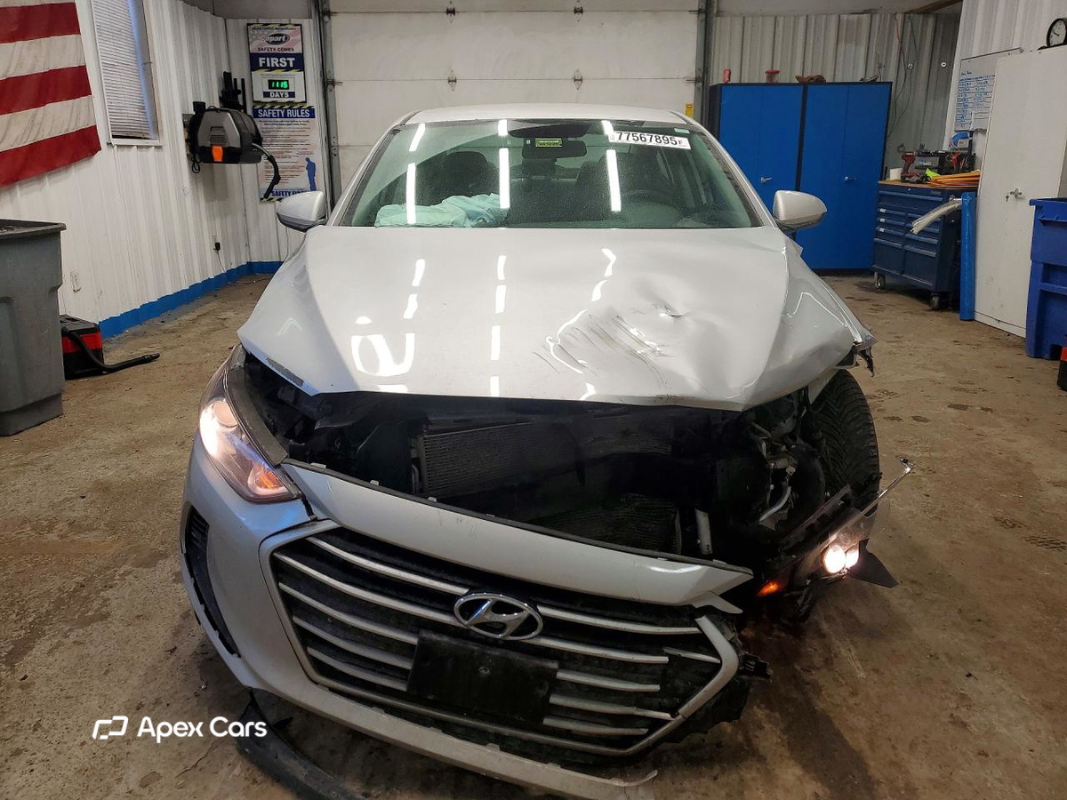 Hyundai Elantra 2018