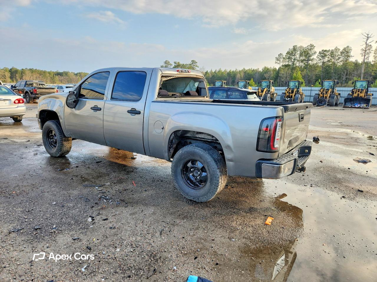 GMC Sierra 2013