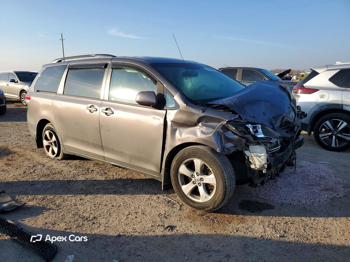 Toyota Sienna 2013