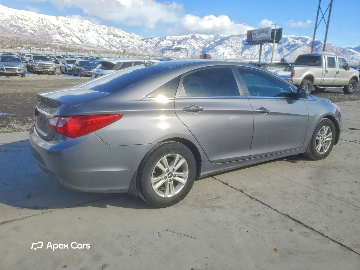 Hyundai Sonata 2013