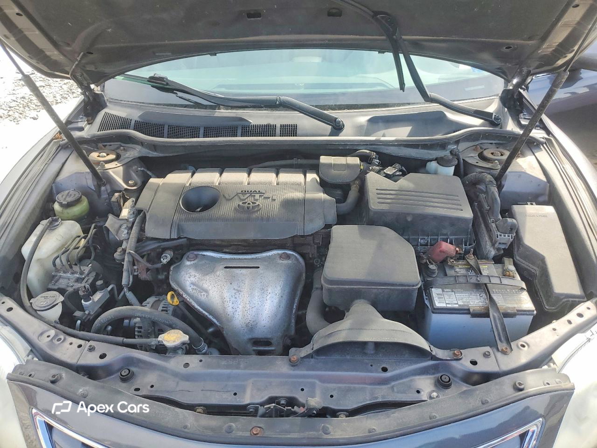 Toyota Camry 2011