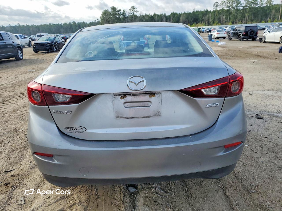Mazda 3 2015