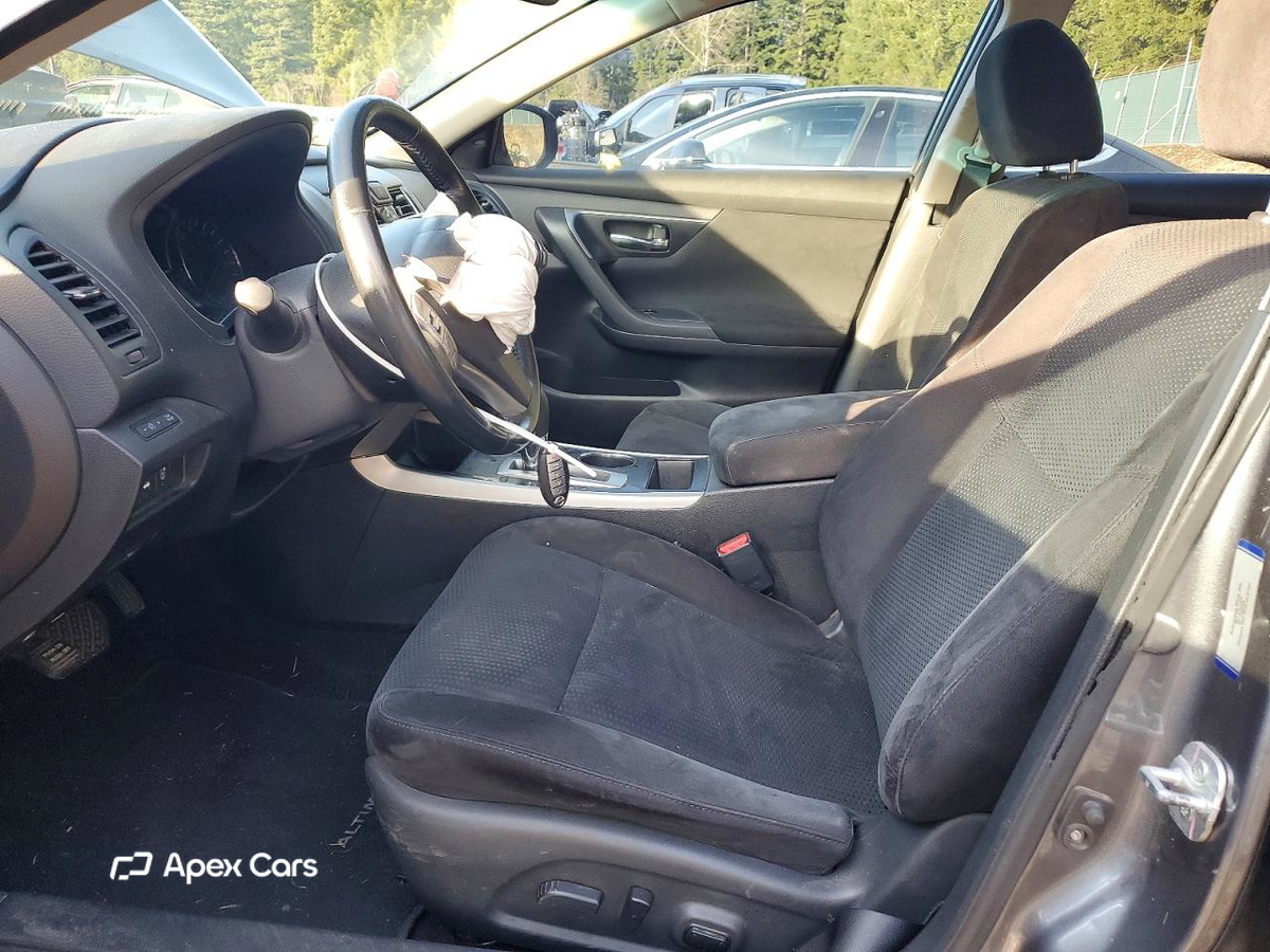 Nissan Altima 2015