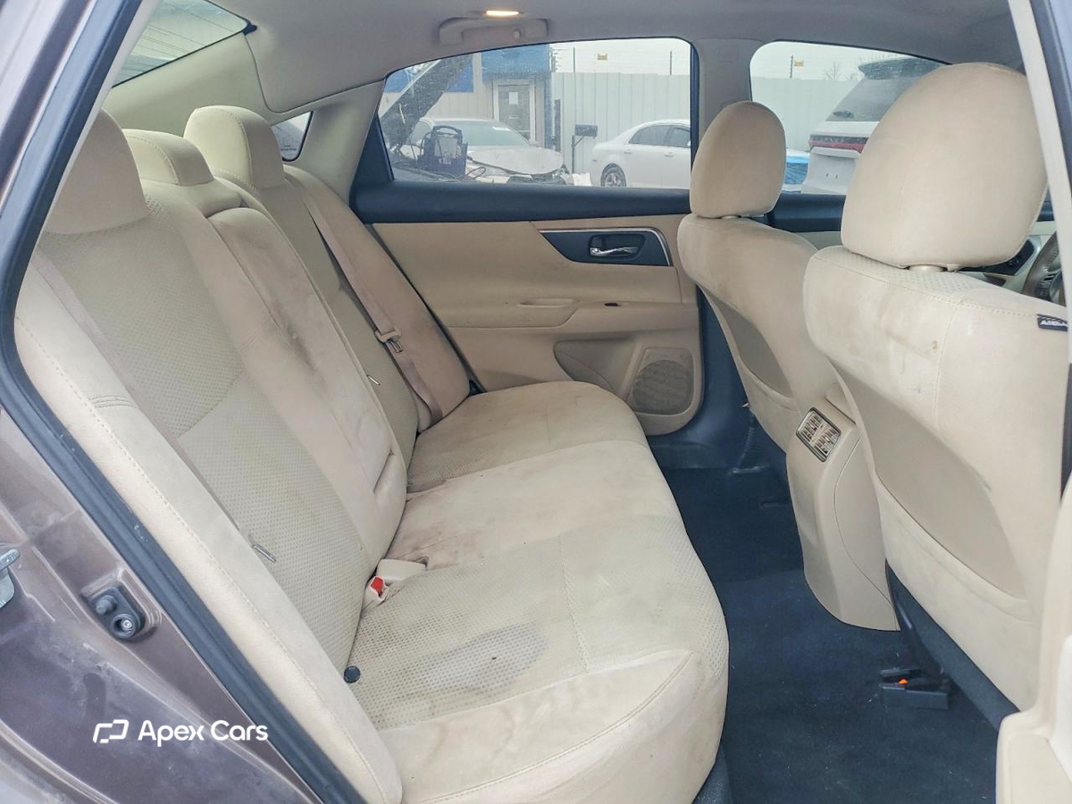 Nissan Altima 2015