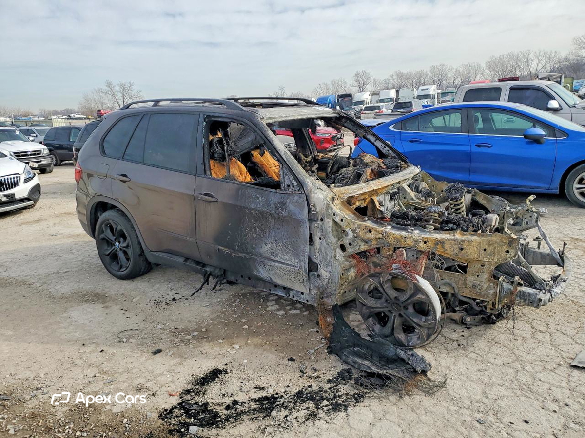 BMW X5 2011