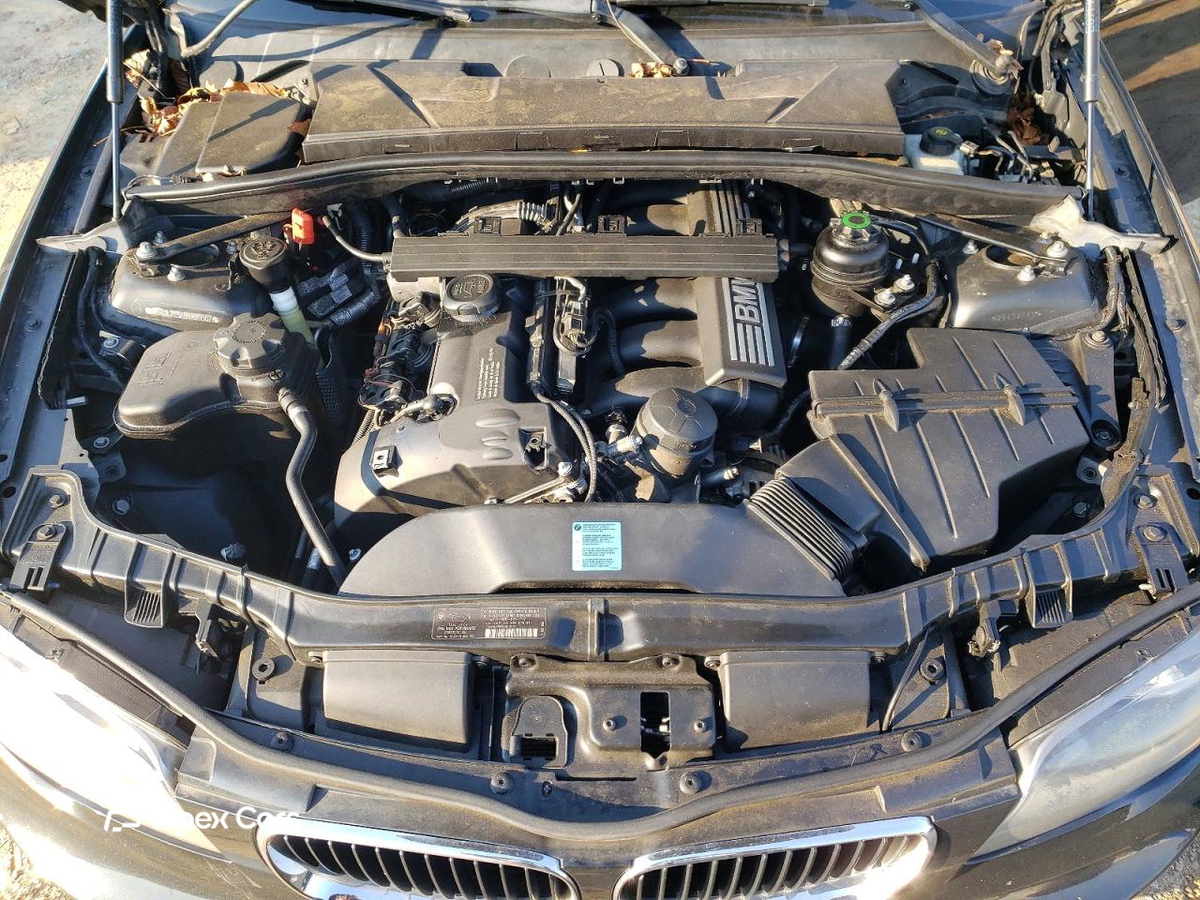 BMW Series 1 2011