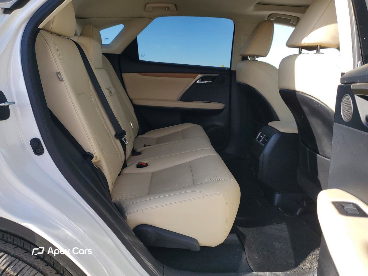 Lexus RX 2021