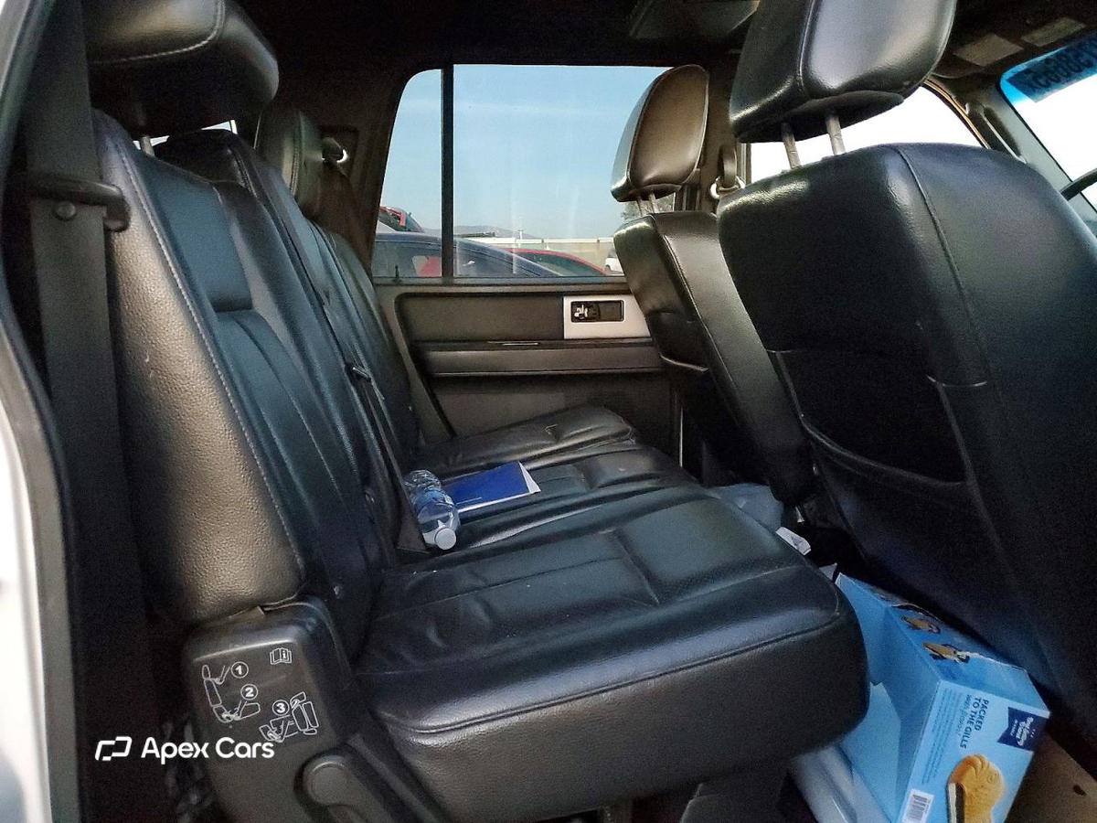 Ford Expedition 2010