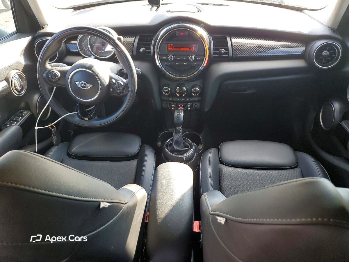 MINI Cooper 2015