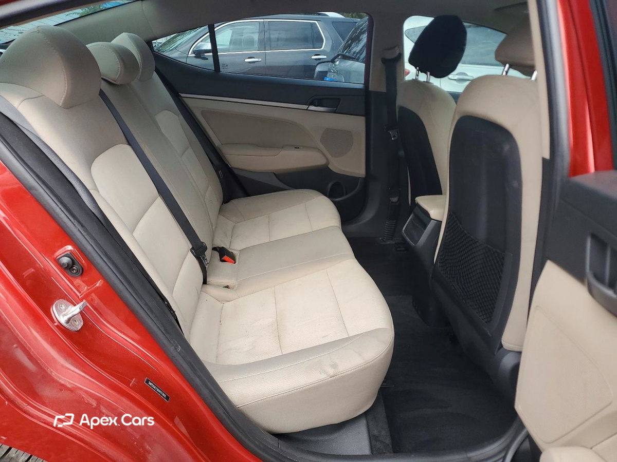 Hyundai Elantra 2017