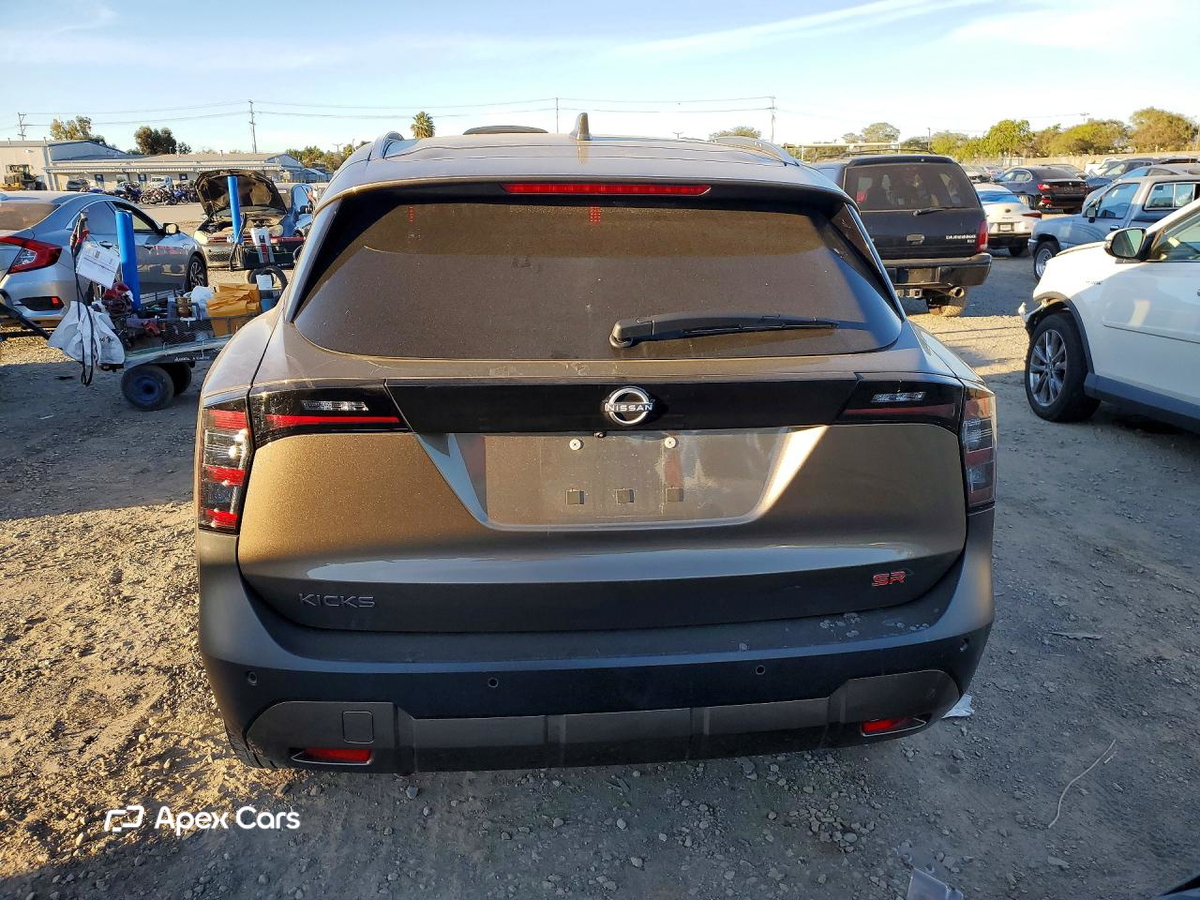 Nissan Kicks 2025