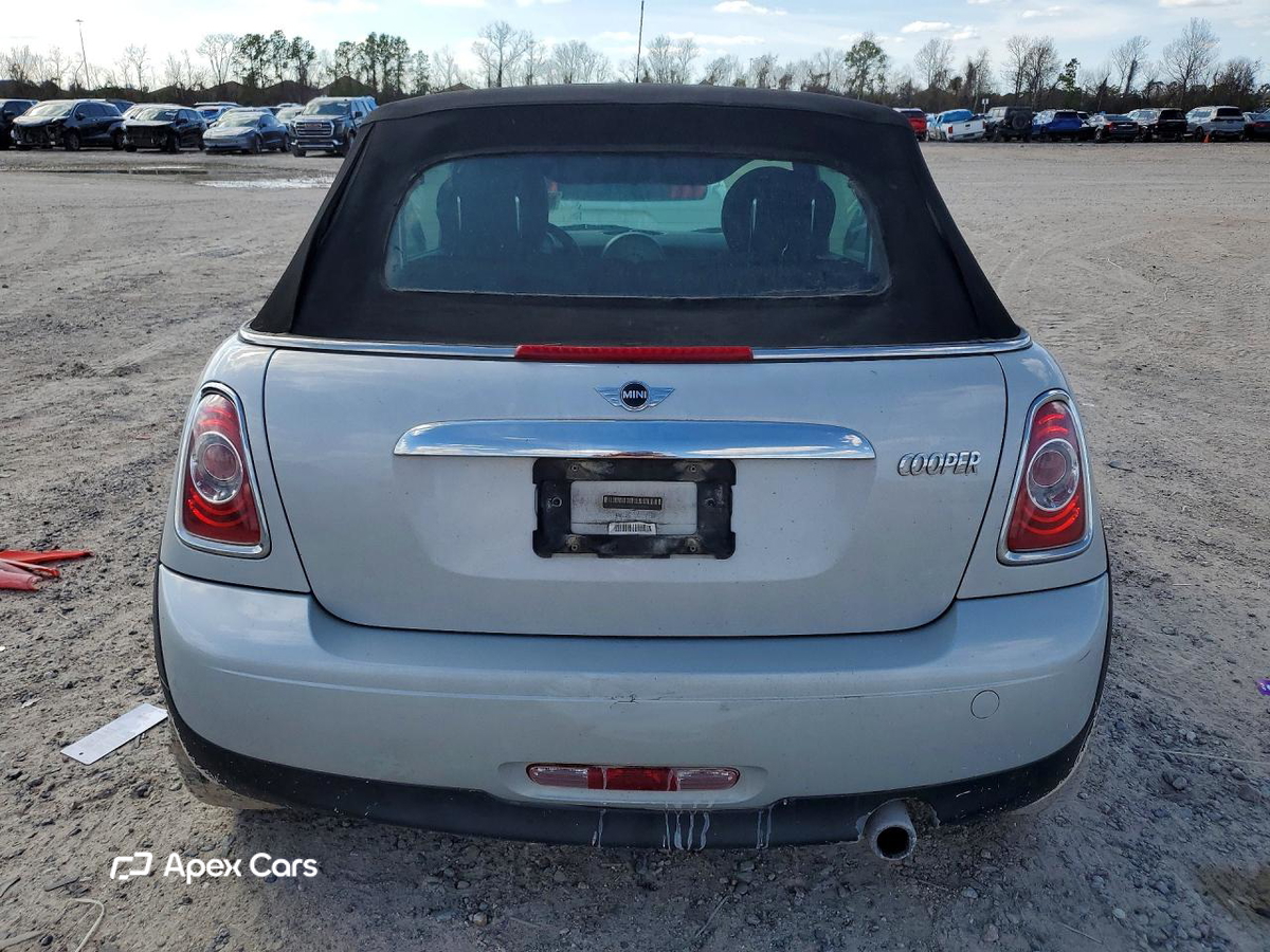 MINI Cooper 2012