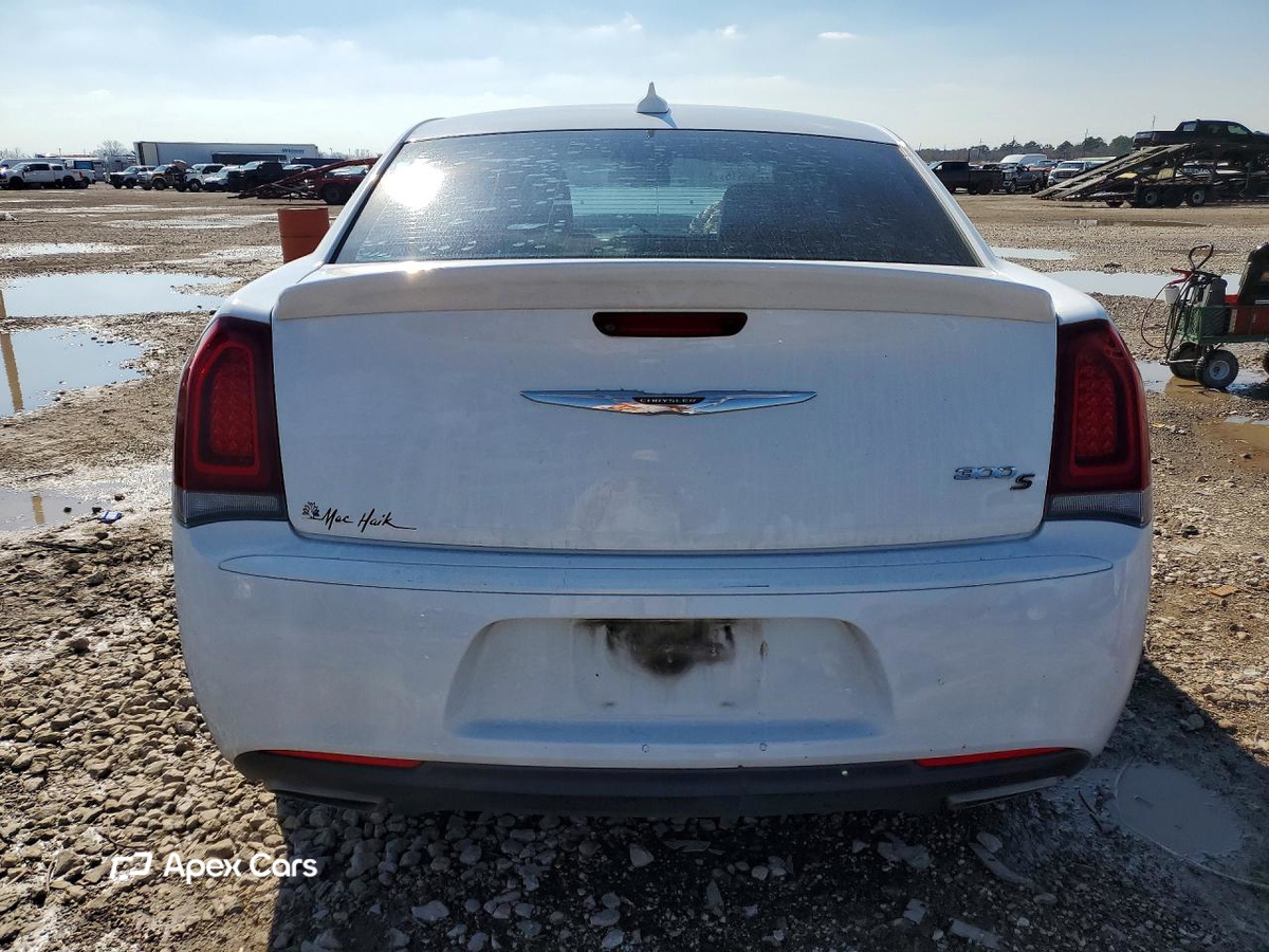 Chrysler 300 2018