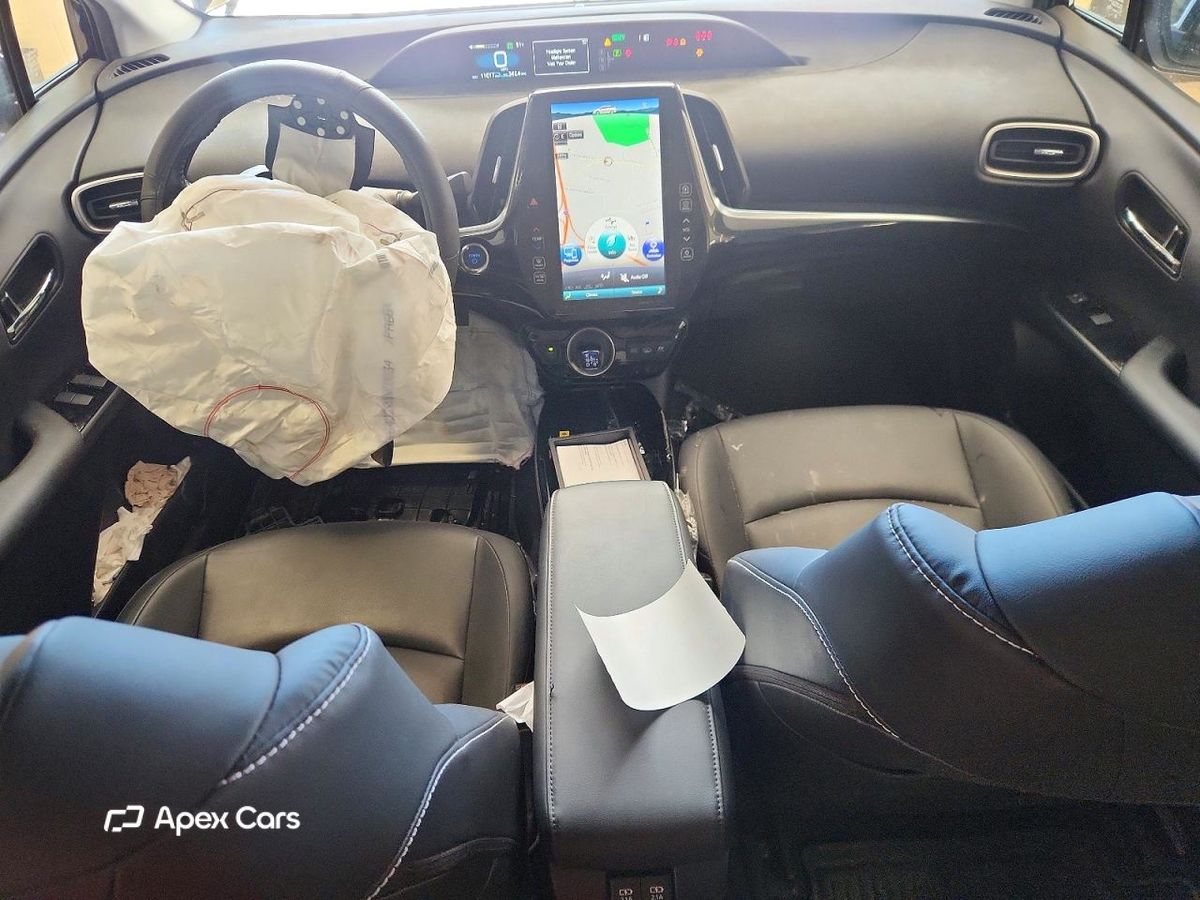 Toyota Prius 2021