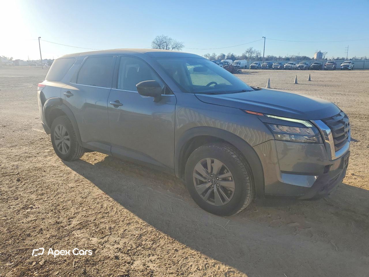 Nissan Pathfinder 2024