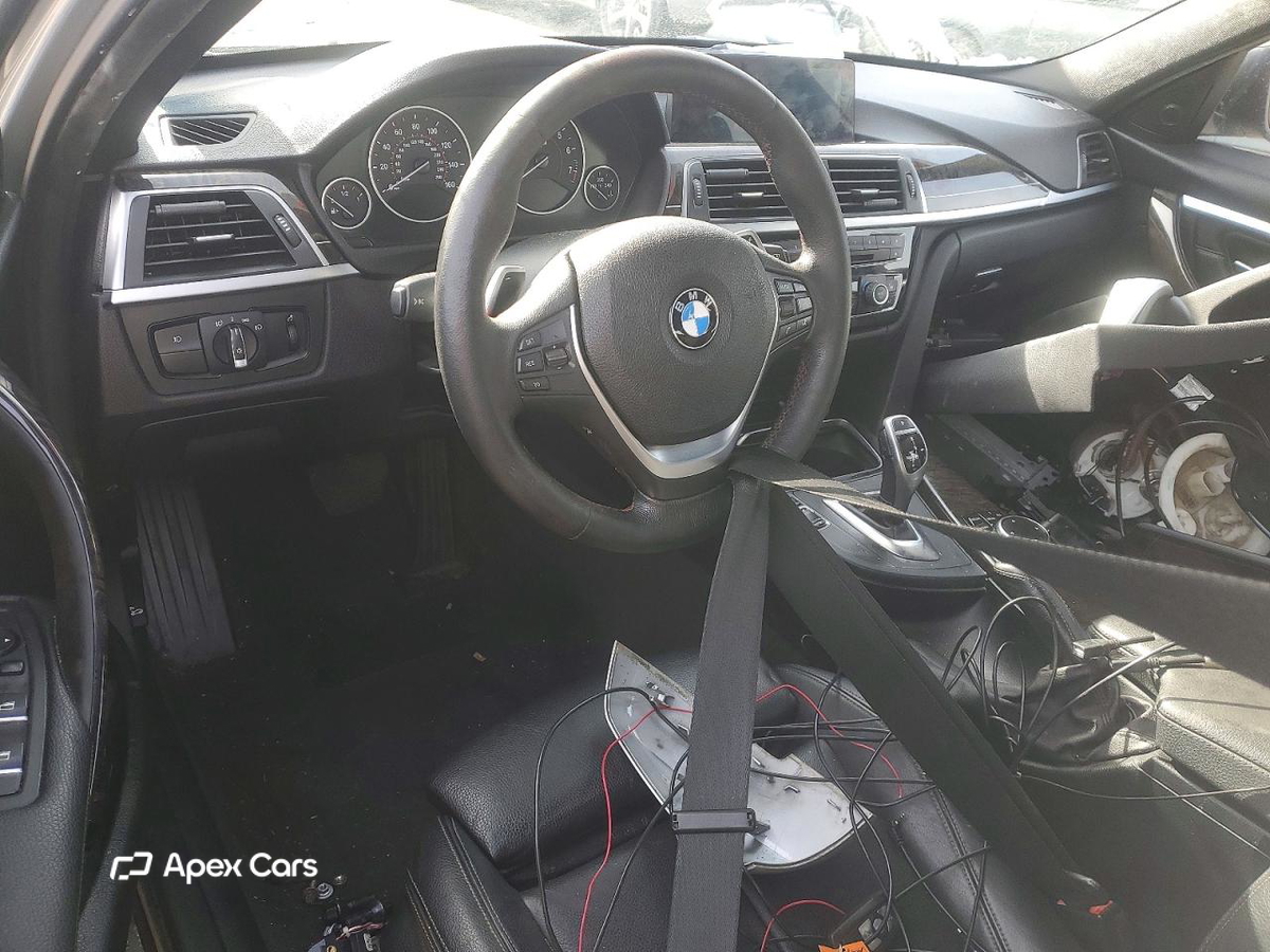 BMW Series 3 2016