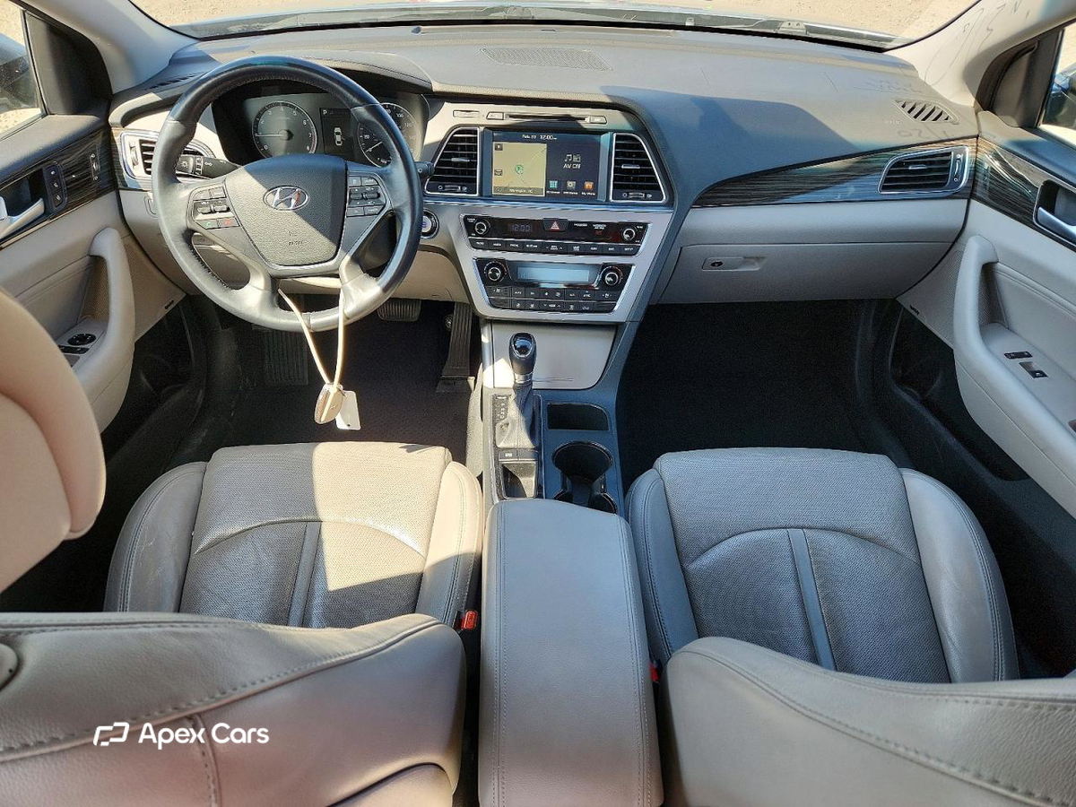 Hyundai Sonata 2015