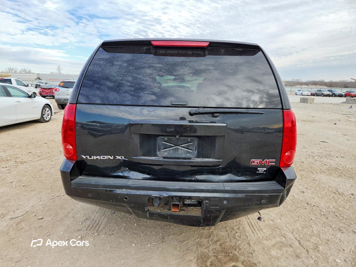 GMC Yukon 2013