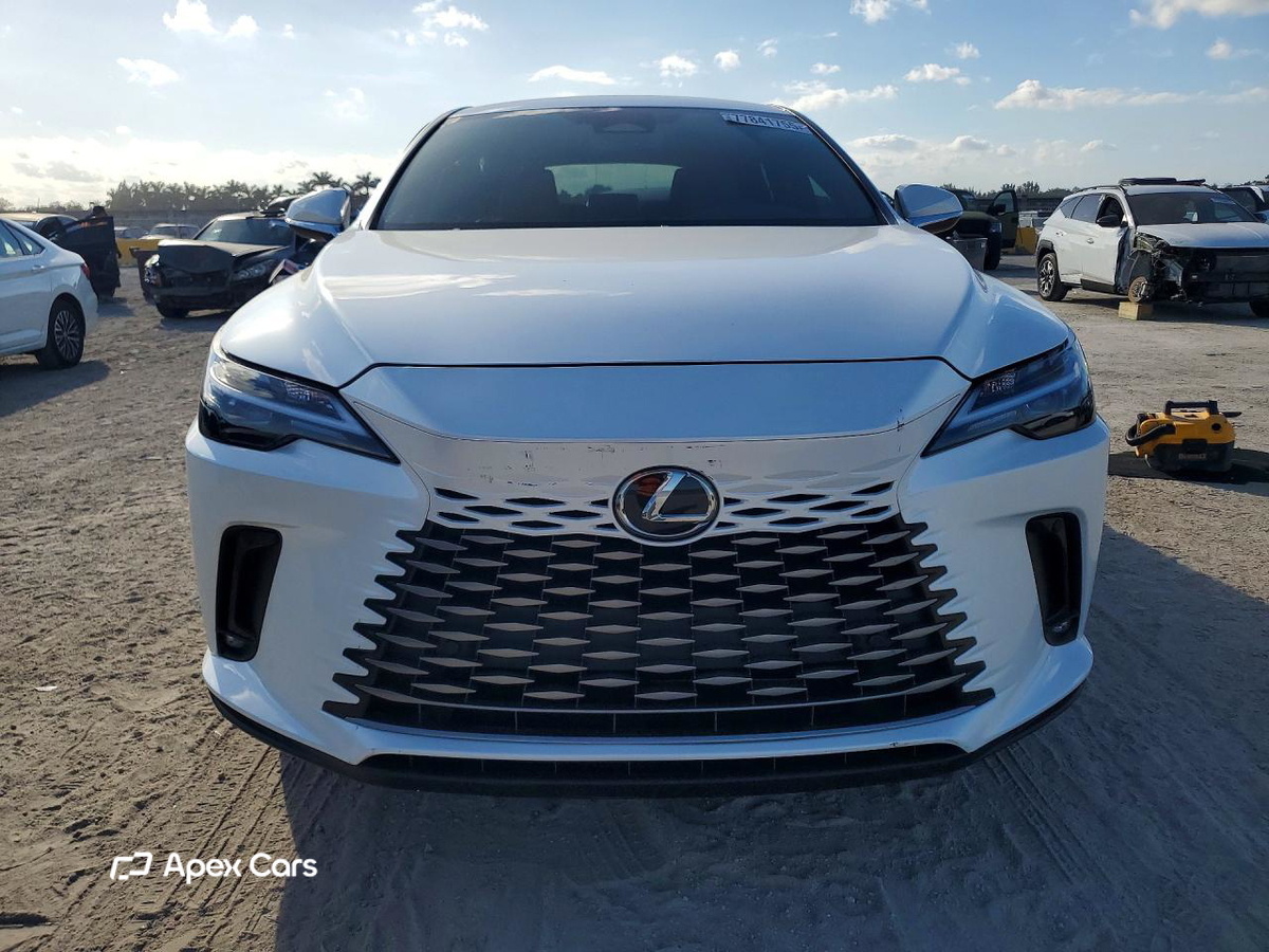 Lexus RX 2025