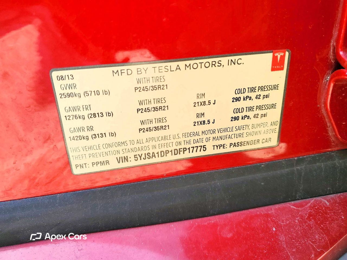 Tesla Model S 2013