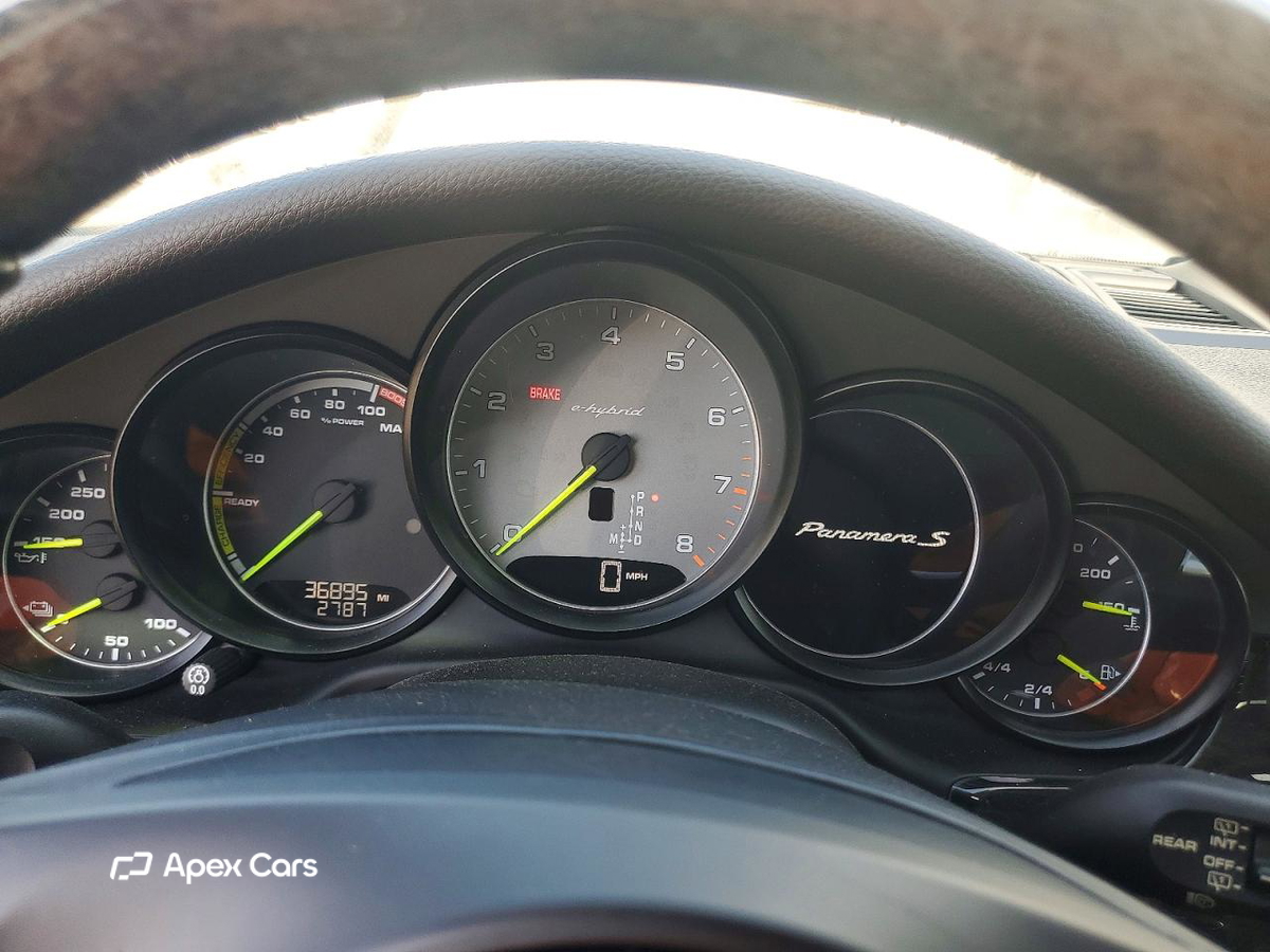 Porsche Panamera 2016
