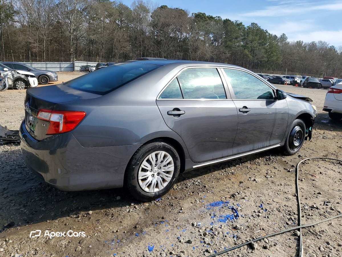 Toyota Camry 2012