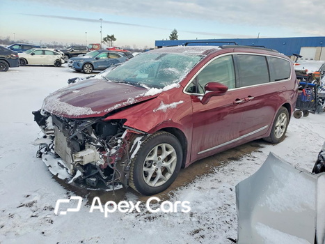 Chrysler Pacifica 2017 - Image 1 of 14