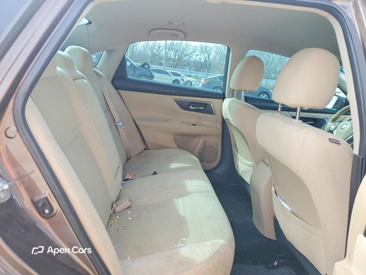 Nissan Altima 2015