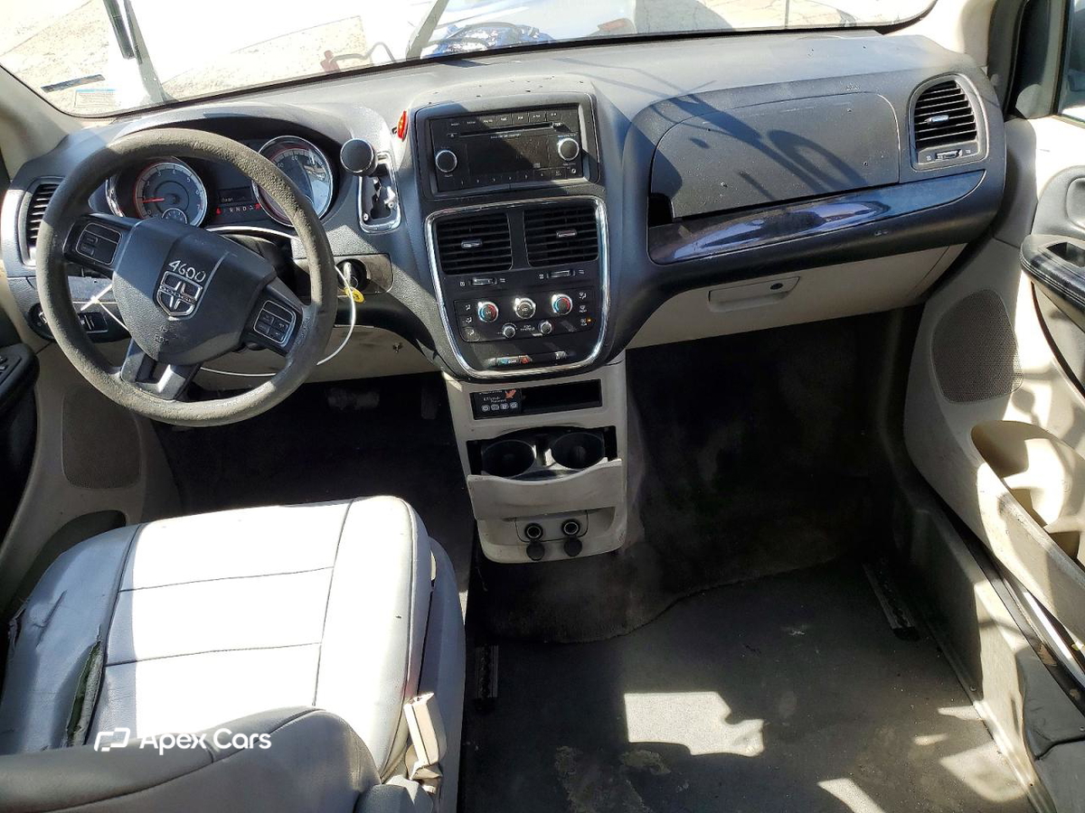 Dodge Caravan 2015