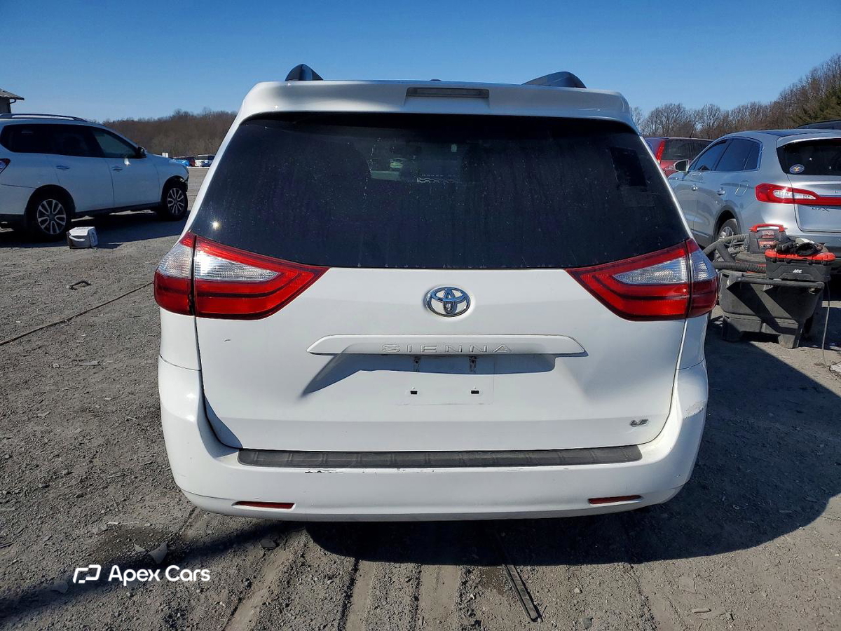 Toyota Sienna 2017