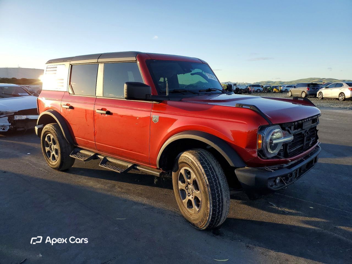 Ford Bronco 2024