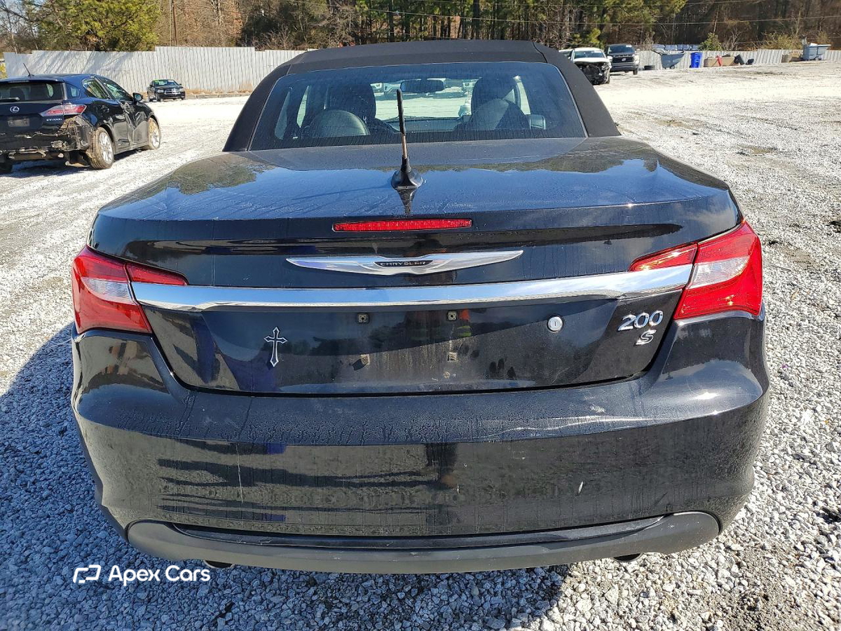 Chrysler 200 2012