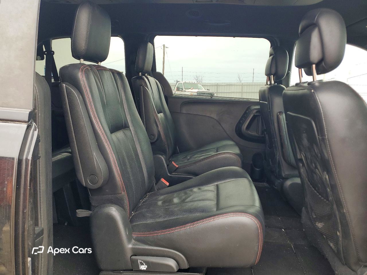 Dodge Caravan 2017
